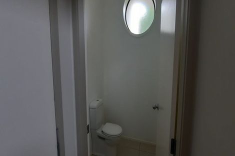 Photo of property in 29 Riverstone Drive, Riverstone Terraces, Upper Hutt, 5018