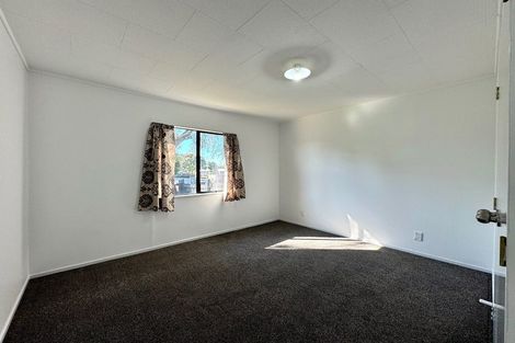 Photo of property in 1/22 Barneys Farm Road, Clendon Park, Auckland, 2103