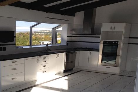 Photo of property in 37 Mulberry Street, Maungaraki, Lower Hutt, 5010