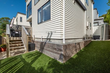 Photo of property in 8/26 Long Bay Drive, Torbay, Auckland, 0630
