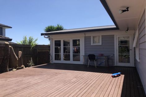 Photo of property in 9 Grassways Avenue, Pakuranga, Auckland, 2010