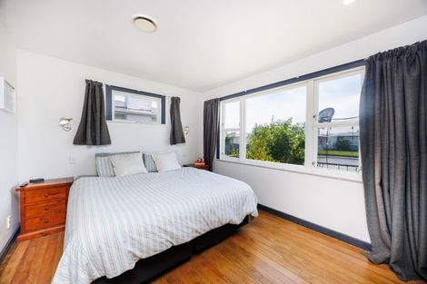 Photo of property in 18 Somerset Crescent, Highbury, Palmerston North, 4412