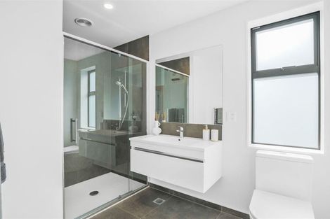 Photo of property in 2/129 Sherborne Street, St Albans, Christchurch, 8014