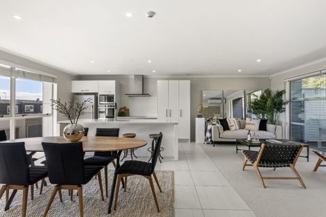 Photo of property in 64d Tihi Street, Stonefields, Auckland, 1072