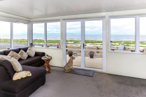 Photo of property in 875 East Coast Road, Kaiaua, Pokeno, 2473