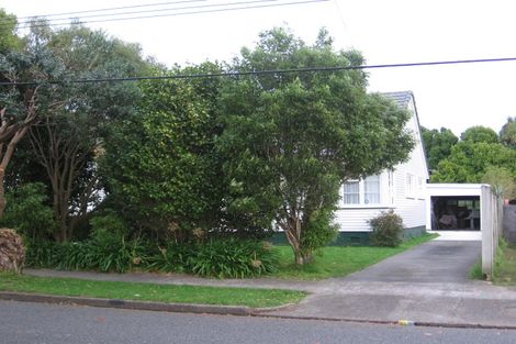 Photo of property in 70 Durham Crescent, Fairfield, Lower Hutt, 5011