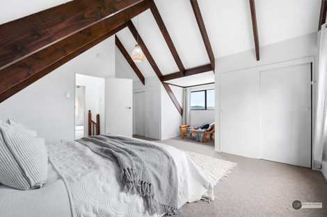 Photo of property in 47 Pokohiwi Road, Normandale, Lower Hutt, 5010