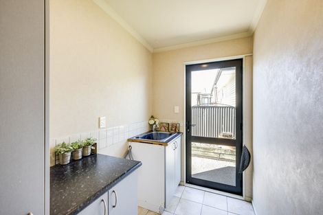 Photo of property in 83 Church Road, Taradale, Napier, 4112