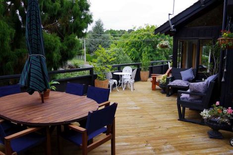 Photo of property in 12 Arrowsmith Avenue, Waipahihi, Taupo, 3330