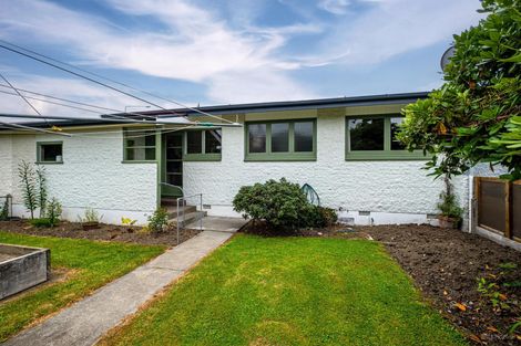 Photo of property in 2/4 Mckenzie Street, Geraldine, 7930