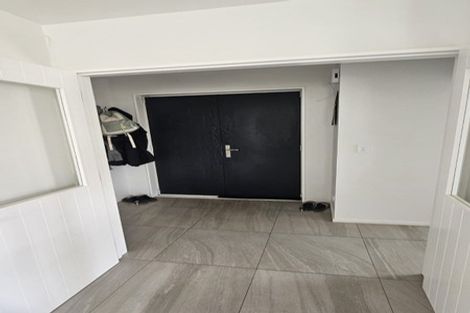 Photo of property in 15 Cressy Place, Darfield, 7510