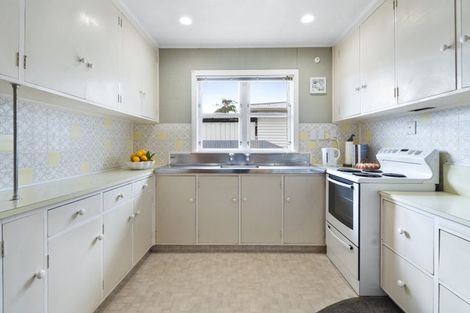 Photo of property in 18 Fairview Avenue, Feilding, 4702