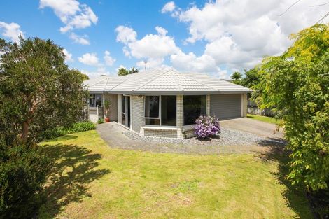 Photo of property in 6 Spinnaker Drive, Flagstaff, Hamilton, 3210