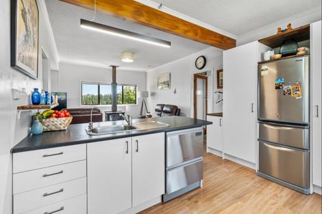 Photo of property in 38 Atkinson Road, Hurworth, New Plymouth, 4371