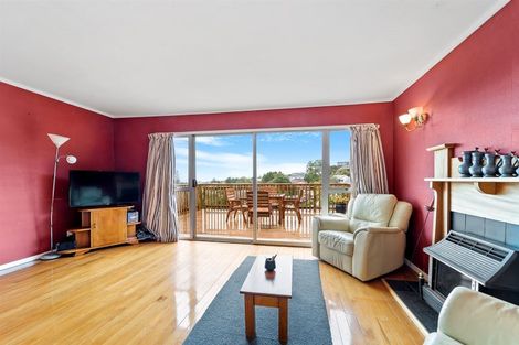 Photo of property in 12 Danbury Drive, Torbay, Auckland, 0630