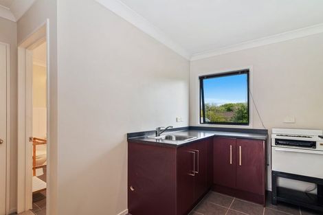 Photo of property in 28 Holden Avenue, Holdens Bay, Rotorua, 3010