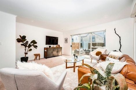 Photo of property in 22 Plover Road, Hobsonville, Auckland, 0616