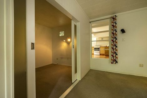 Photo of property in 155 Hinemoa Street, Birkenhead, Auckland, 0626