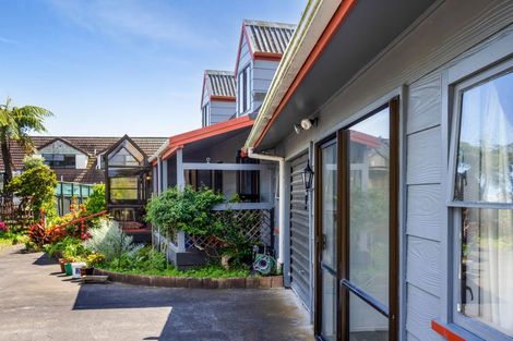 Photo of property in 16 Ropata Street, Hawera, 4610