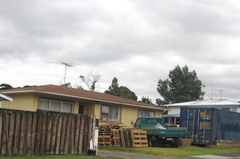 Photo of property in 3 Ivy Place, Birkdale, Auckland, 0626