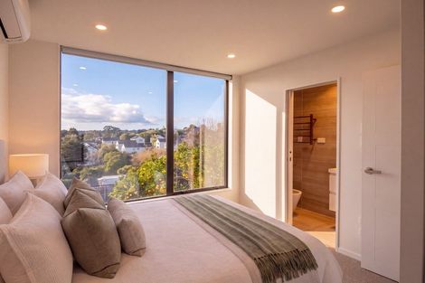 Photo of property in 5/9 Utting Street, Birkdale, Auckland, 0626