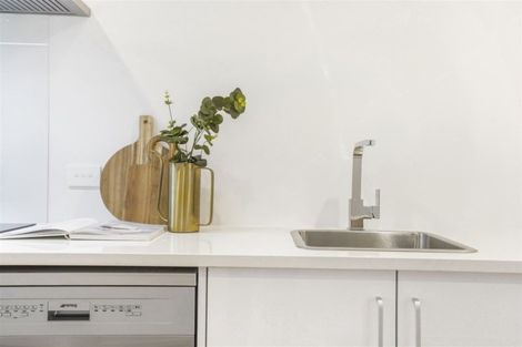 Photo of property in 9/1 Vialou Street, Hamilton Central, Hamilton, 3204