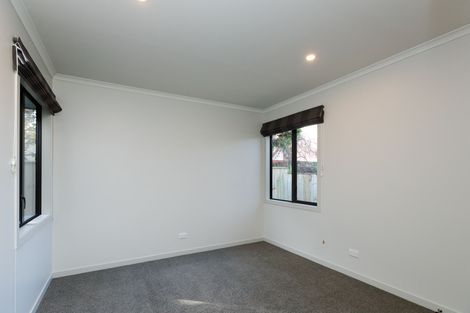 Photo of property in 4a Montgomery Terrace, Hokowhitu, Palmerston North, 4410