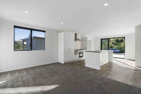 Photo of property in 10 Wrybill Way, Welcome Bay, Tauranga, 3112