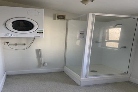 Photo of property in 13 Stanley Street, Berhampore, Wellington, 6023