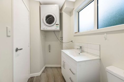 Photo of property in 2/88 Clyde Road, Ilam, Christchurch, 8041