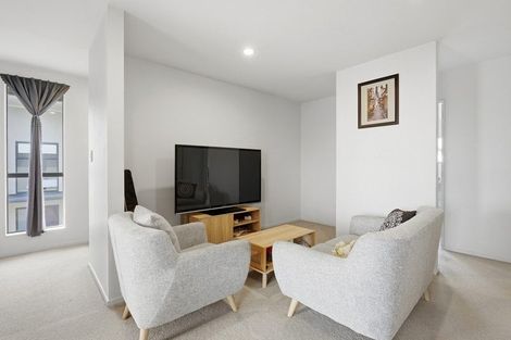 Photo of property in 9/12 Schnapper Rock Road, Schnapper Rock, Auckland, 0632