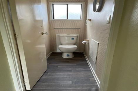 Photo of property in 13 Sispara Place, Beach Haven, Auckland, 0626