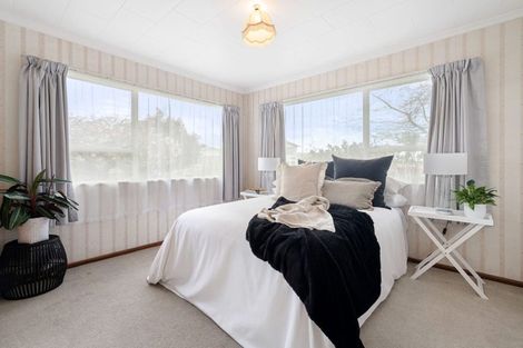 Photo of property in 4 Fairbrother Street, Carterton, 5713