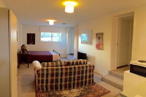 Photo of property in 1/3 Pohutukawa Avenue, Shelly Park, Auckland, 2014