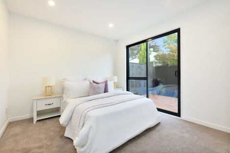 Photo of property in 24f Essex Street, Te Atatu South, Auckland, 0610