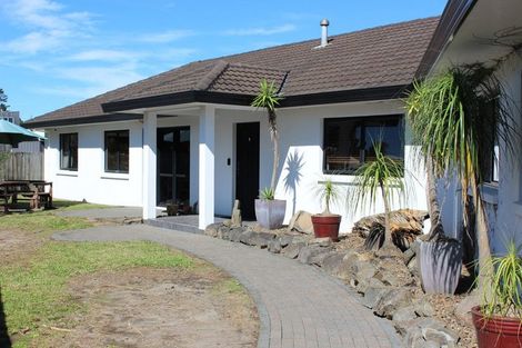 Photo of property in 107 Cordyline Crescent, Matarangi, Whitianga, 3592