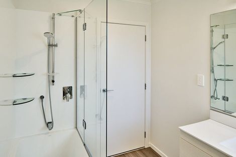 Photo of property in 18 Holystone Road, Whitby, Porirua, 5024