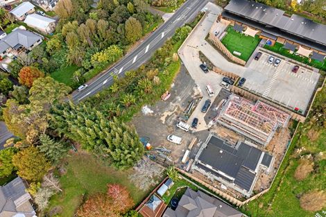 Photo of property in 41e Candia Road, Swanson, Auckland, 0614