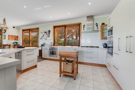 Photo of property in 71 Goodall Road, Snells Beach, 0920
