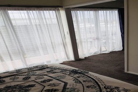 Photo of property in The Rennaissance, 7i/18 Ronwood Avenue, Manukau, Auckland, 2104
