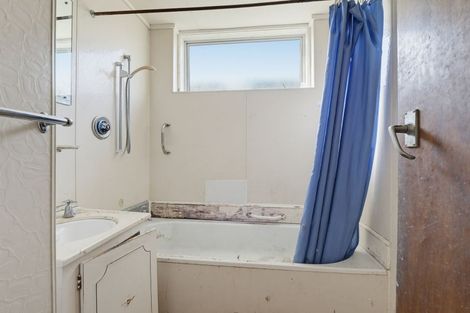 Photo of property in 19 Papakowhai Court, West End, Palmerston North, 4412