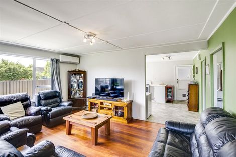 Photo of property in 2 Barton Avenue, Marewa, Napier, 4110