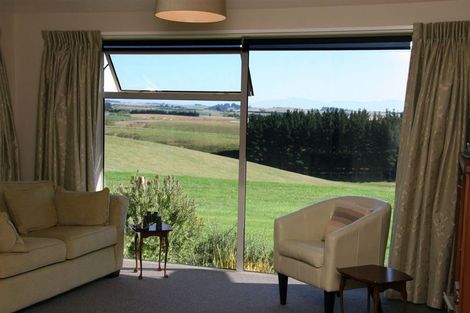 Photo of property in 224 Spur Road, Hadlow, Timaru, 7975