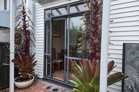 Photo of property in 11/2 Armoy Drive, East Tamaki, Auckland, 2016