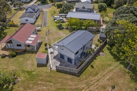 Photo of property in 120 Rimu Place, Matarangi, Whitianga, 3592