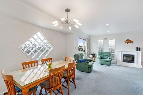 Photo of property in 14 Tamatea Drive, Snells Beach, 0920