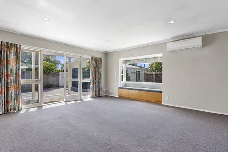 Photo of property in 238 Weston Road, Mairehau, Christchurch, 8052