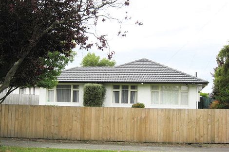 Photo of property in 10 Shaftesbury Street Avonhead Christchurch City