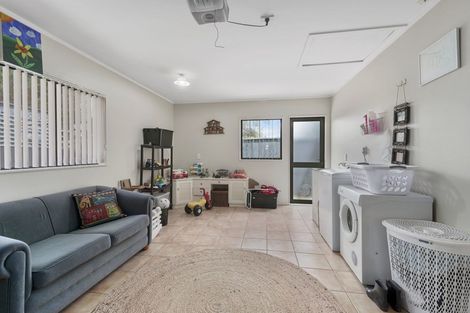 Photo of property in 20 Moana Road, Paraparaumu, 5032