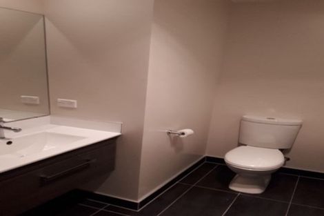 Photo of property in 9a Nimstedt Avenue, Oteha, Auckland, 0632